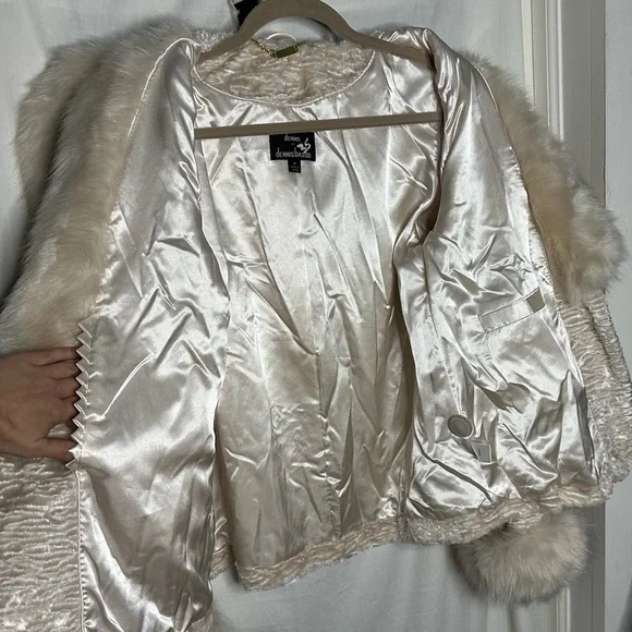 NWOT Dennis Basso Soft Faux Fur & Velvet Ivory Coat | Medium - Picture 6 of 14